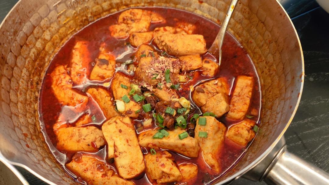 流传百年的经典川菜-麻婆豆腐，第七代传人为你展示百年制作工艺！