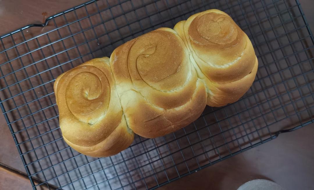 纯奶手撕吐司