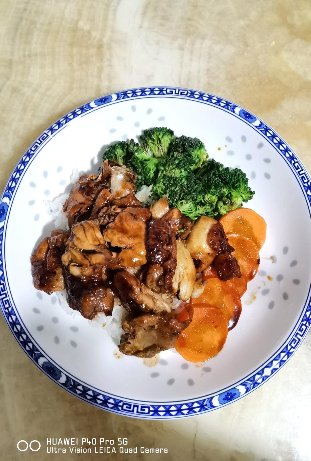 照烧鸡腿饭