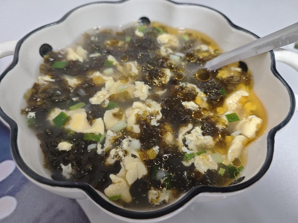 三分钟搞定的虾皮紫菜蛋花汤
