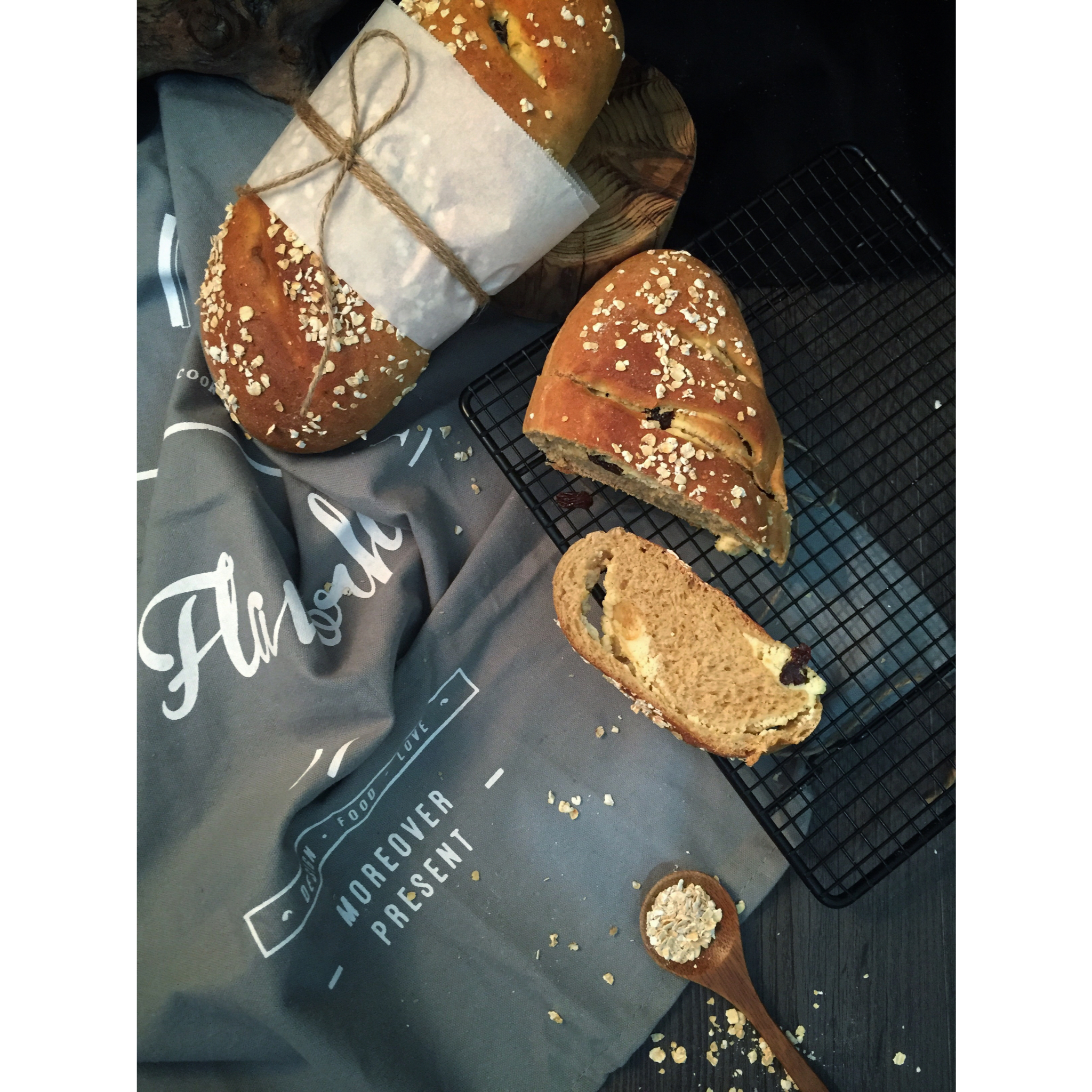 全麦杂粮乳酪面包