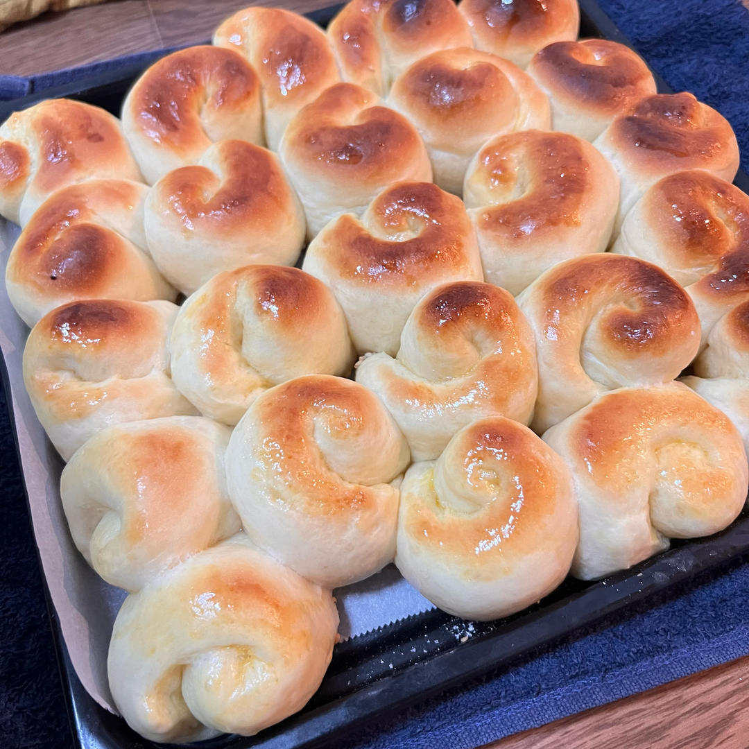 脆底蜂蜜小面包