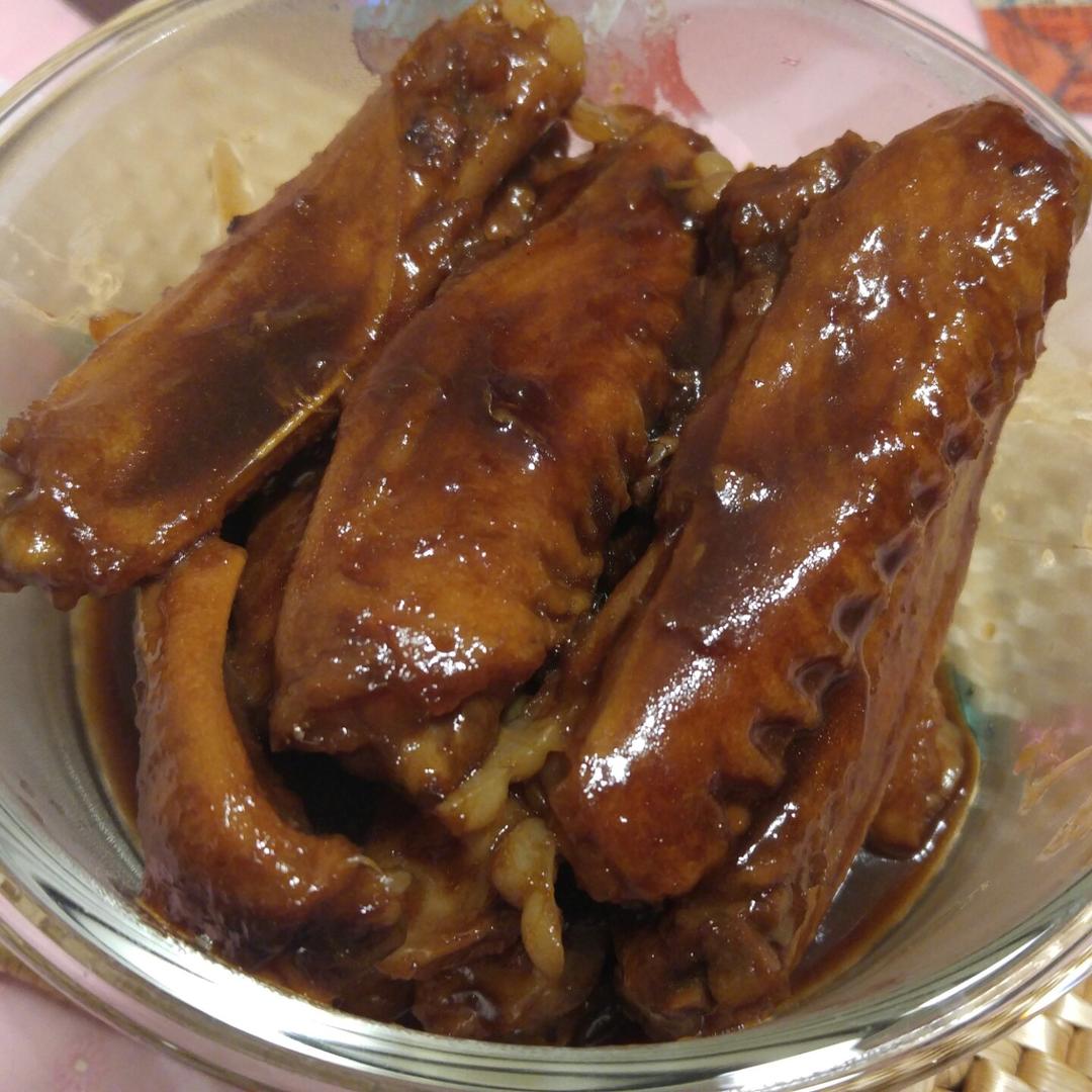 吮指酱香鸭翅