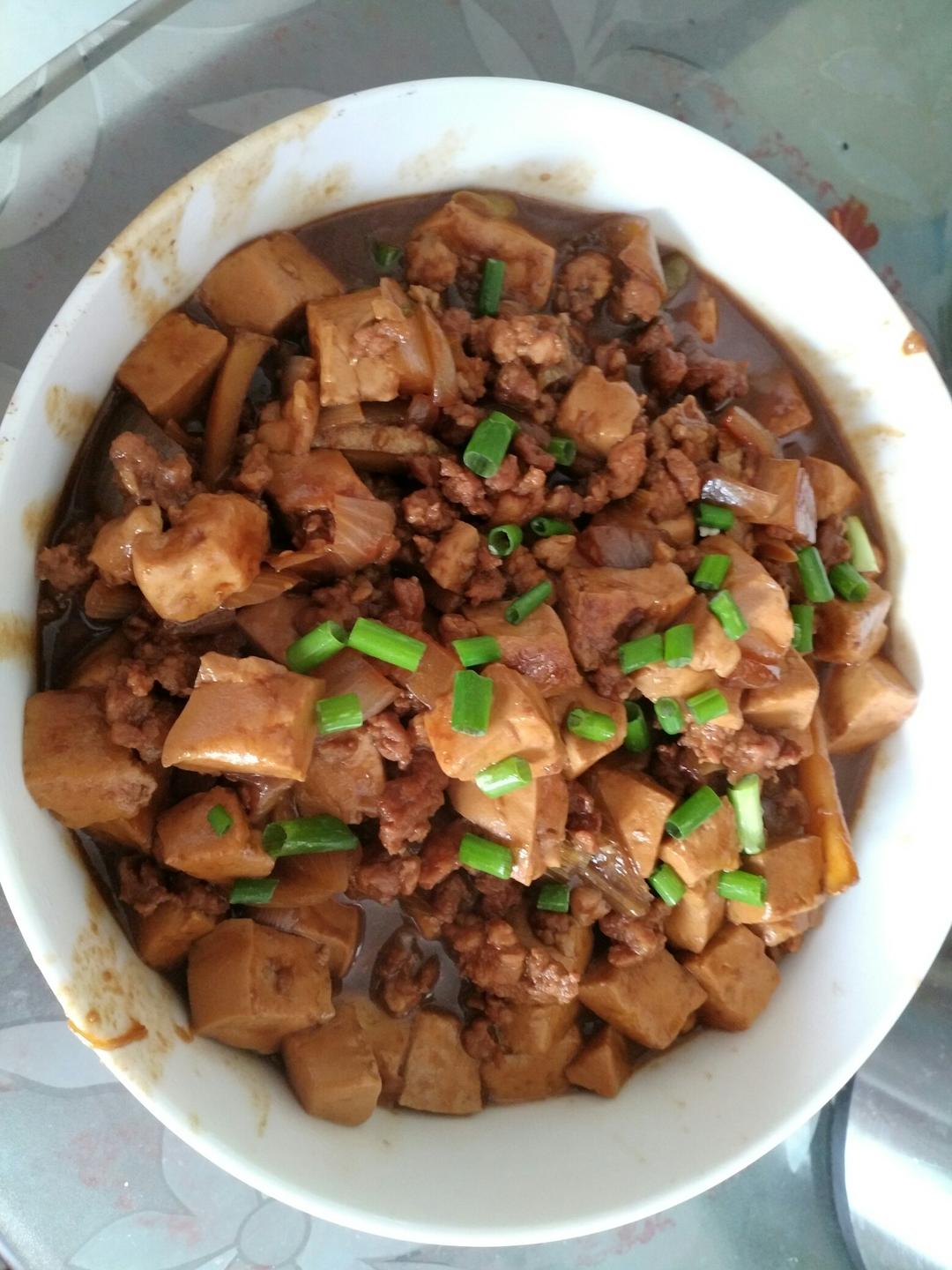 家常红烧肉末豆腐