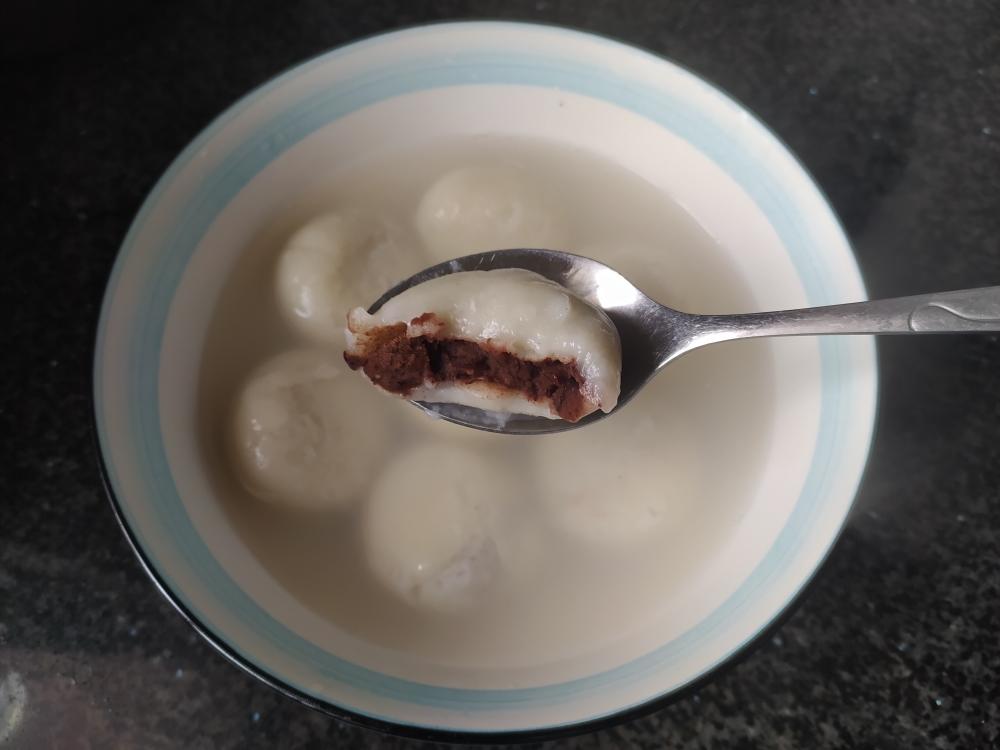 [快手甜品][快手早餐]一方多用的红豆馅汤圆/红豆饼/麻球/红豆糯米糍