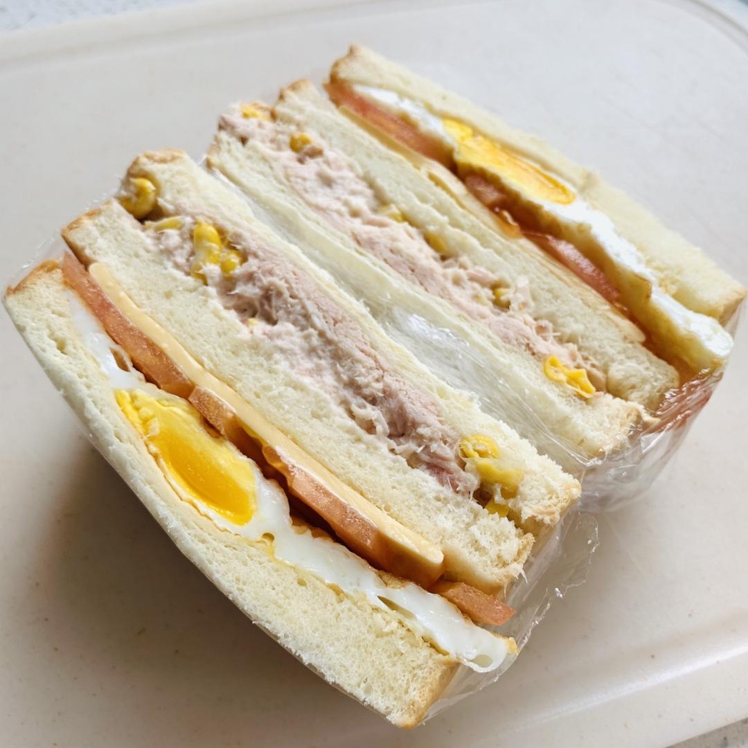 金枪鱼三明治
