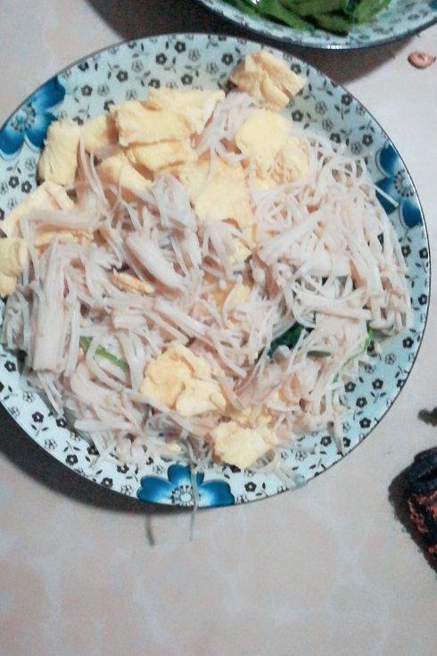 金针菇炒蛋