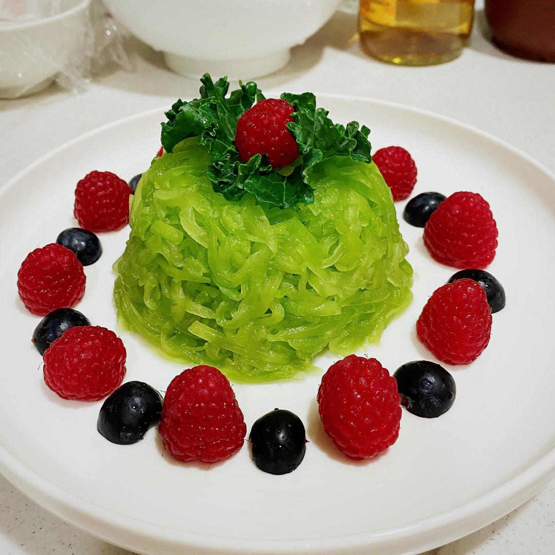 5分钟搞定早餐小菜 葱油莴苣