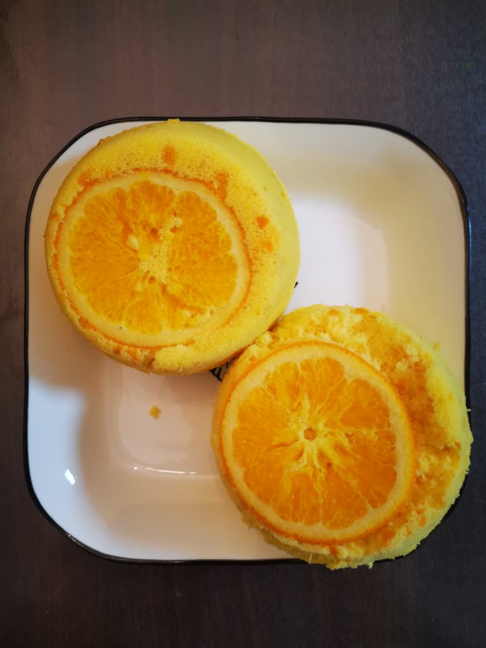 橙子翻转戚风蛋糕