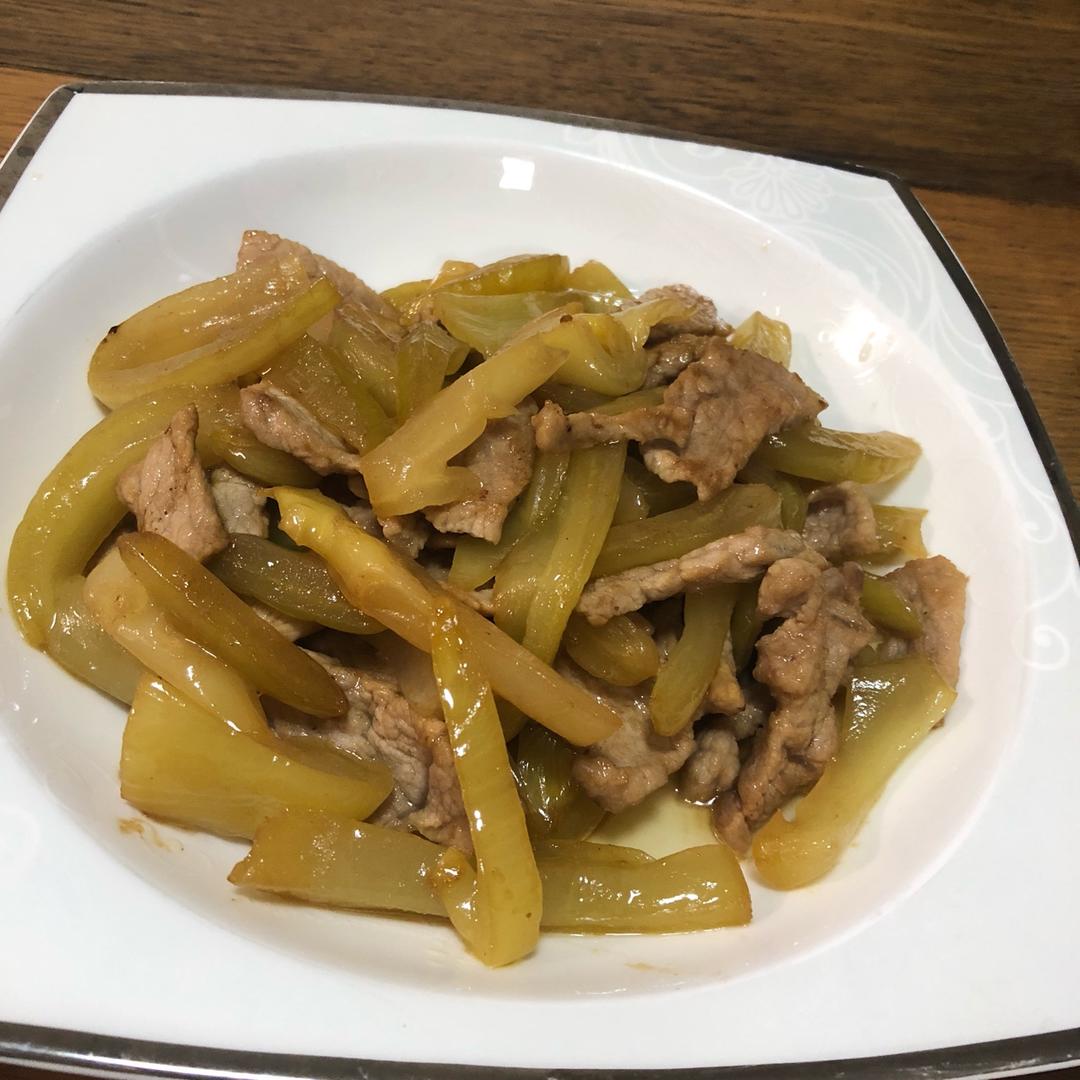 酸菜肉丝