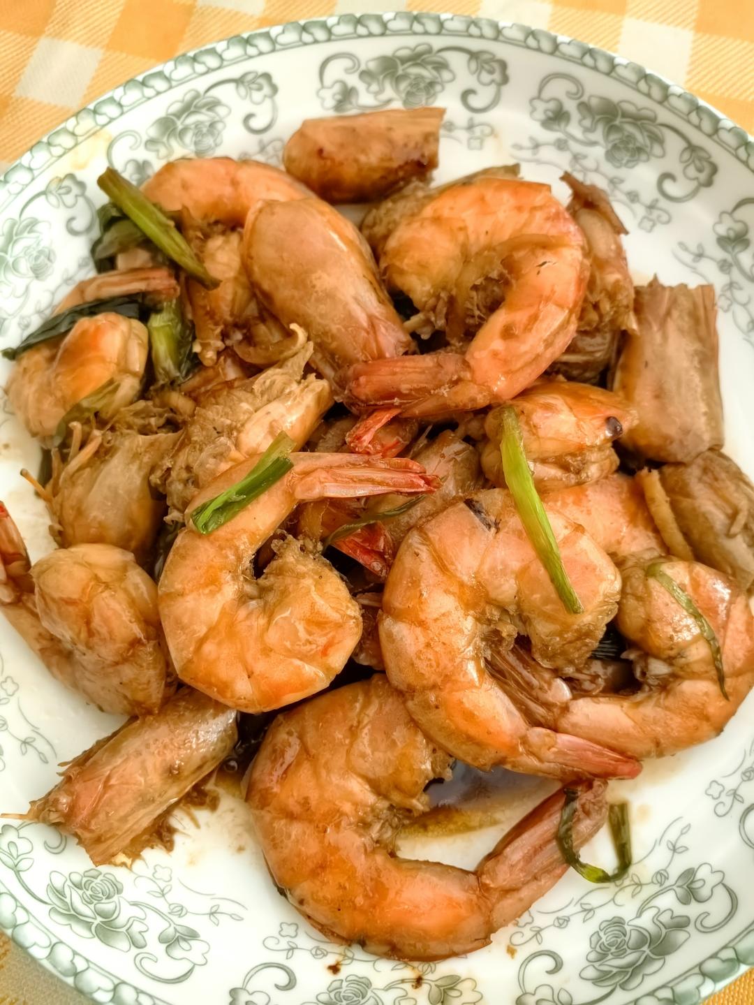 厨师长教你：“油焖大虾”的家常做法