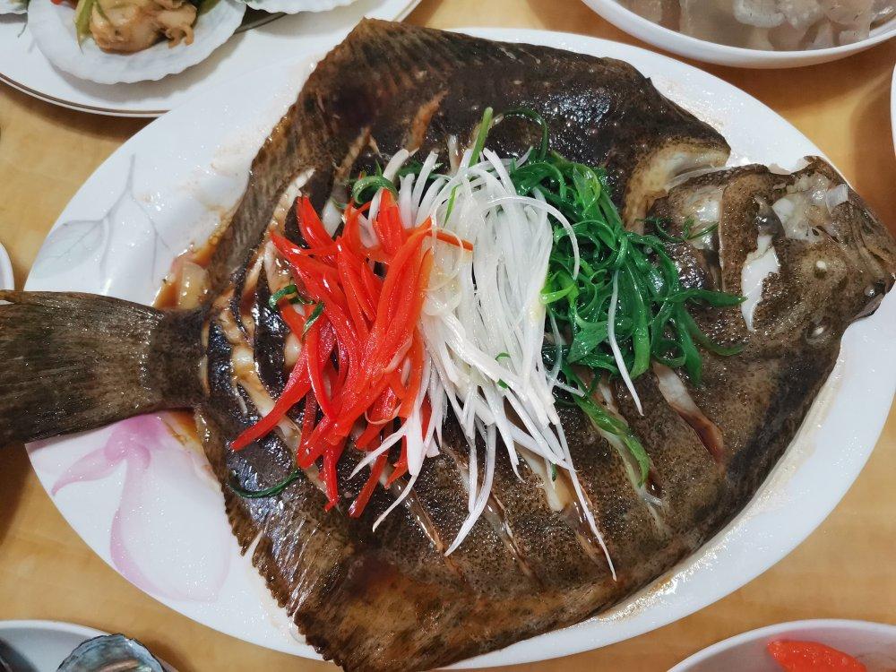 清蒸多宝鱼（黄鱼、鲈鱼、桂鱼……）
