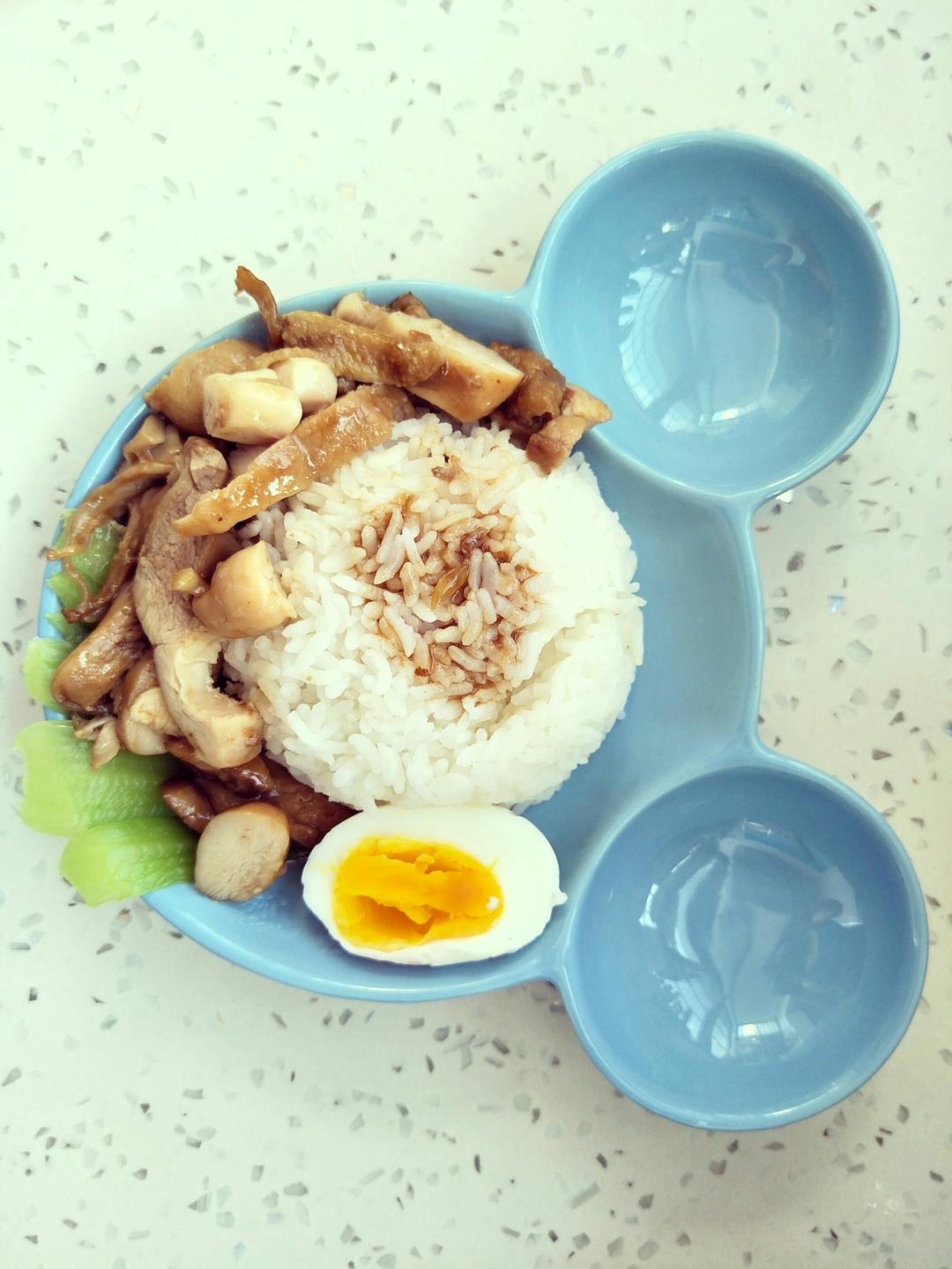 简单的香煎鸡腿盖浇饭