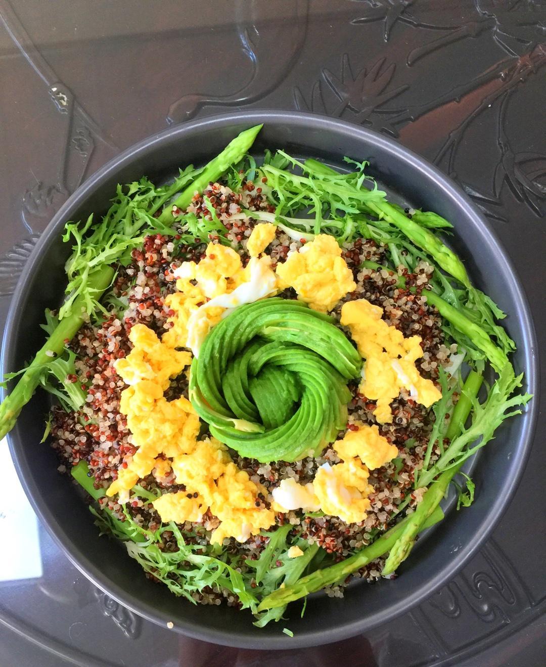 黎麦牛油果沙拉