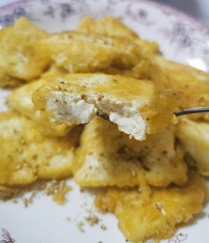 鸡蛋液黄金豆腐❗轻炸不油腻❗10分钟搞定的快手菜❗的做法 步骤8