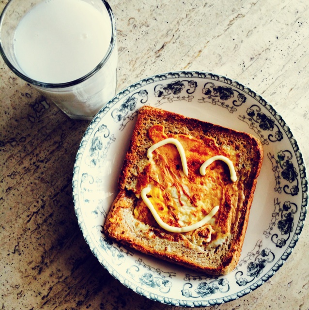 吐司煎蛋