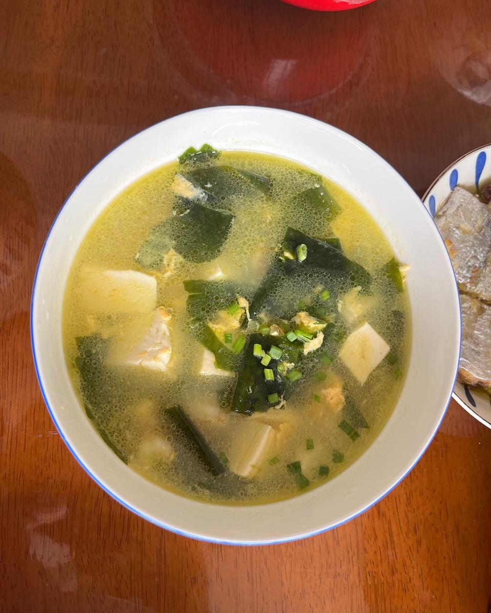 孩子增高汤 | 虾仁豆腐裙带菜汤
