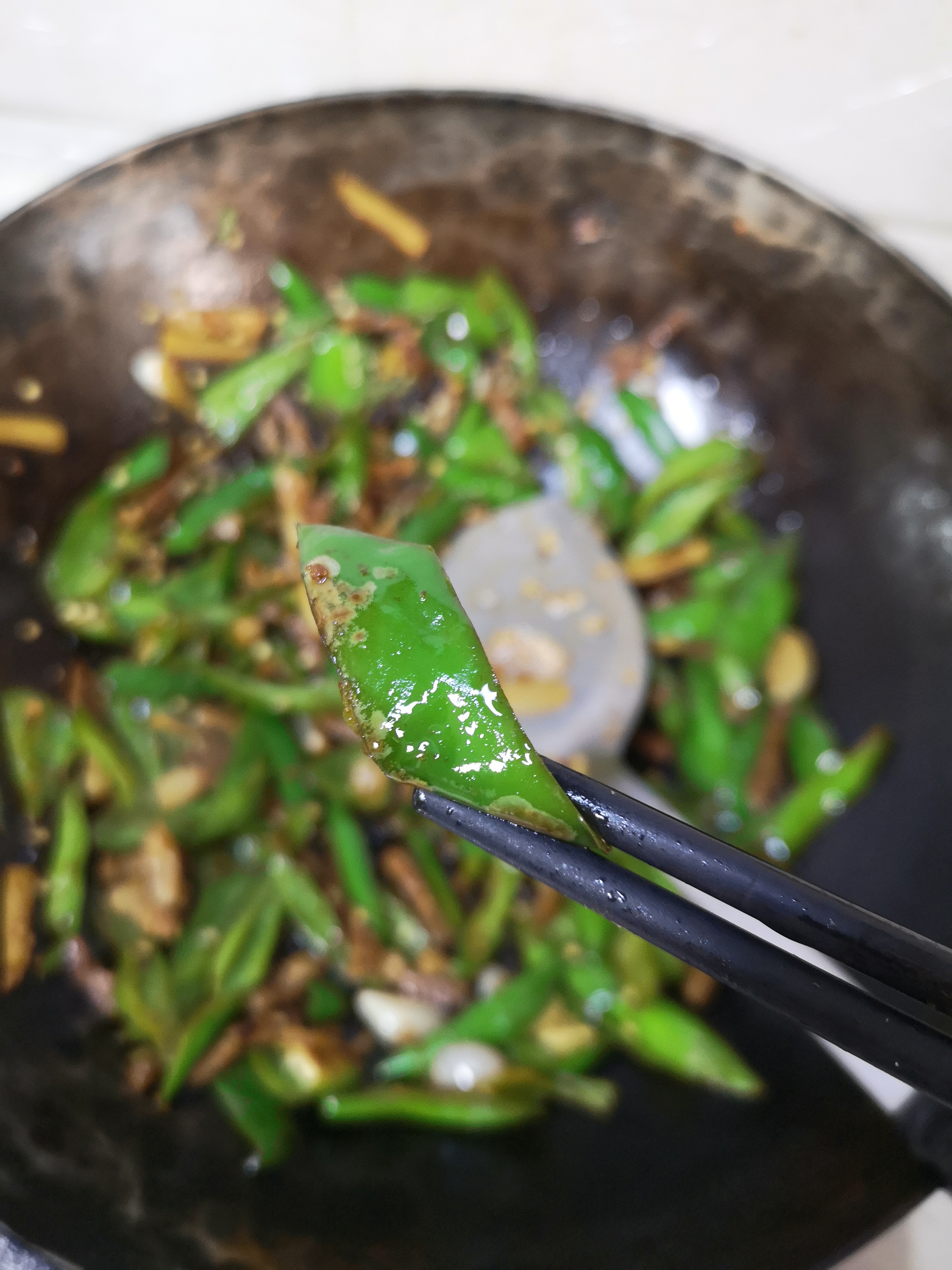 “米饭轰炸机”辣椒炒肉（正宗湘菜的做法）的做法 步骤7