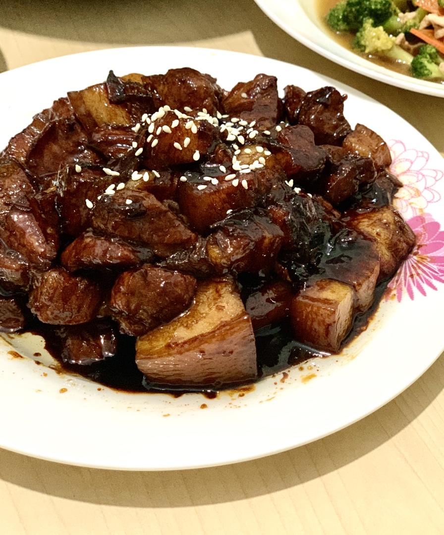 私房红烧肉 垂涎三尺软糯无比