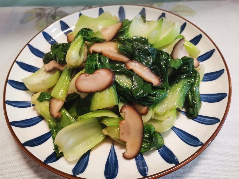 紫抹红尘做的香菇青菜