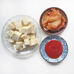 【泡菜豆腐汤】的做法 步骤1