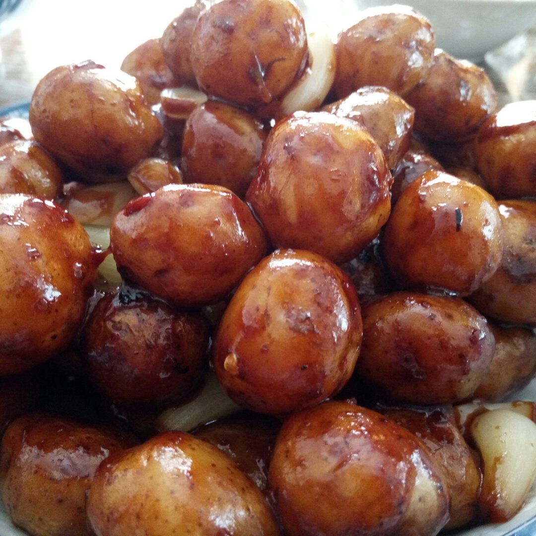 80年代的青春做的酱香土豆