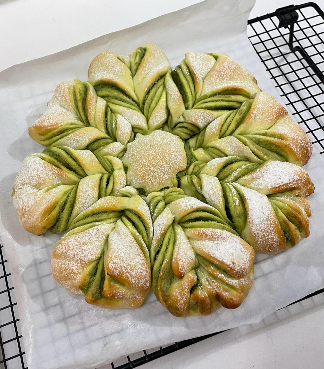 万能的、超级方便的百分百中种冷藏发酵法面包、菠萝包