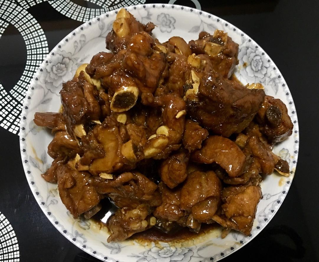 懒人版糖醋排骨-比红烧的更开胃更下饭！