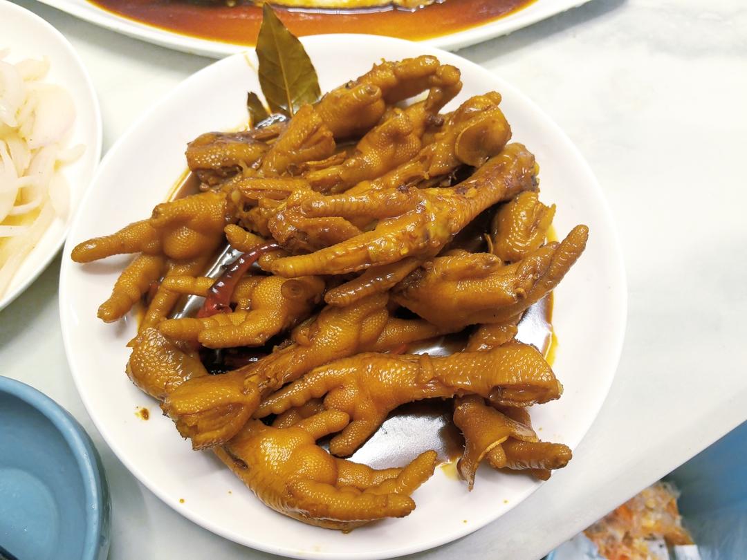 红烧鸡爪 好吃又简单