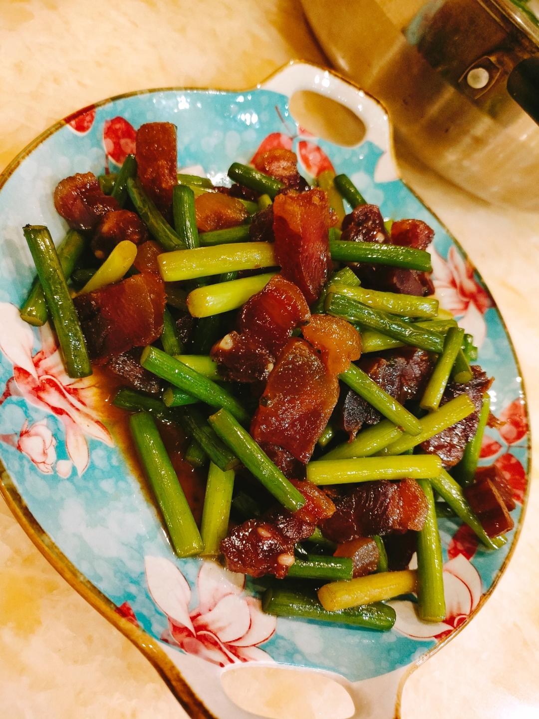 蒜苗炒腊肉