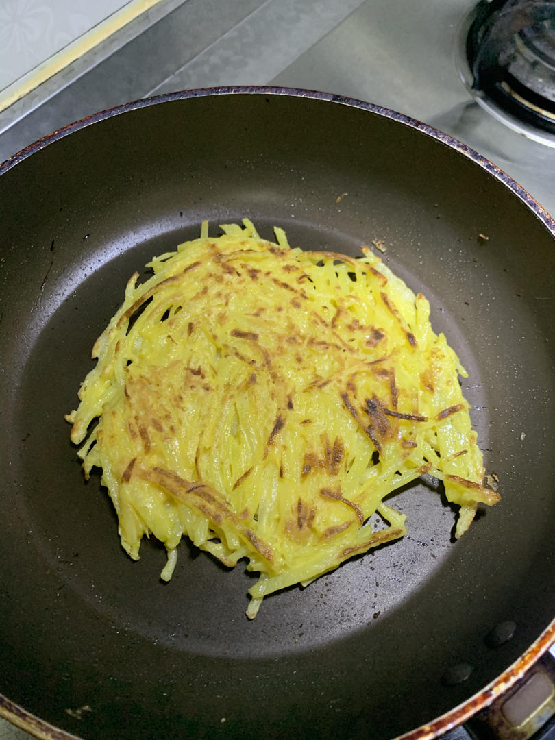 土豆丝鸡蛋饼