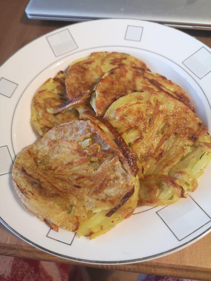 外酥里嫩巨好吃的土豆饼