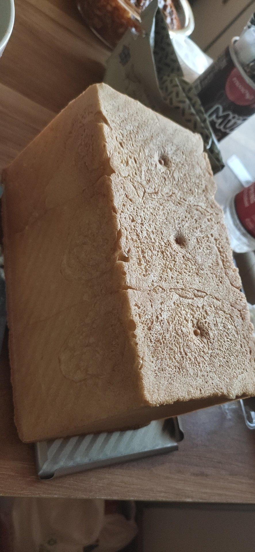 只需一次发酵的超软吐司（附面包机揉手套膜攻略）