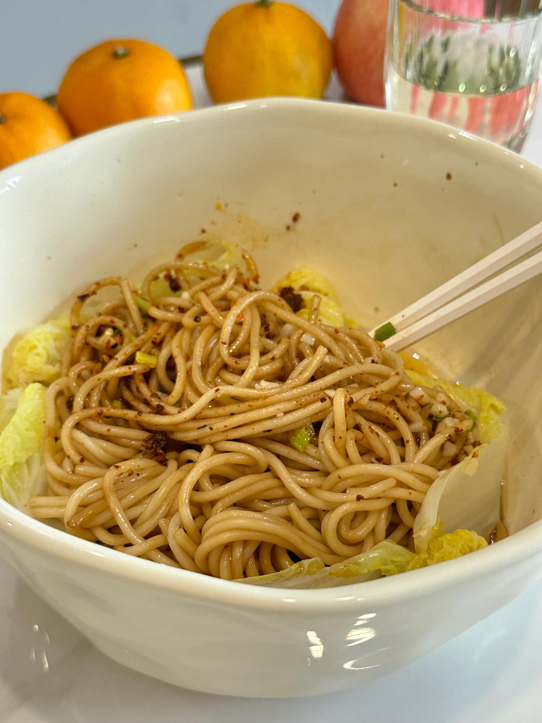 十分钟就能吃上的超简单油泼面