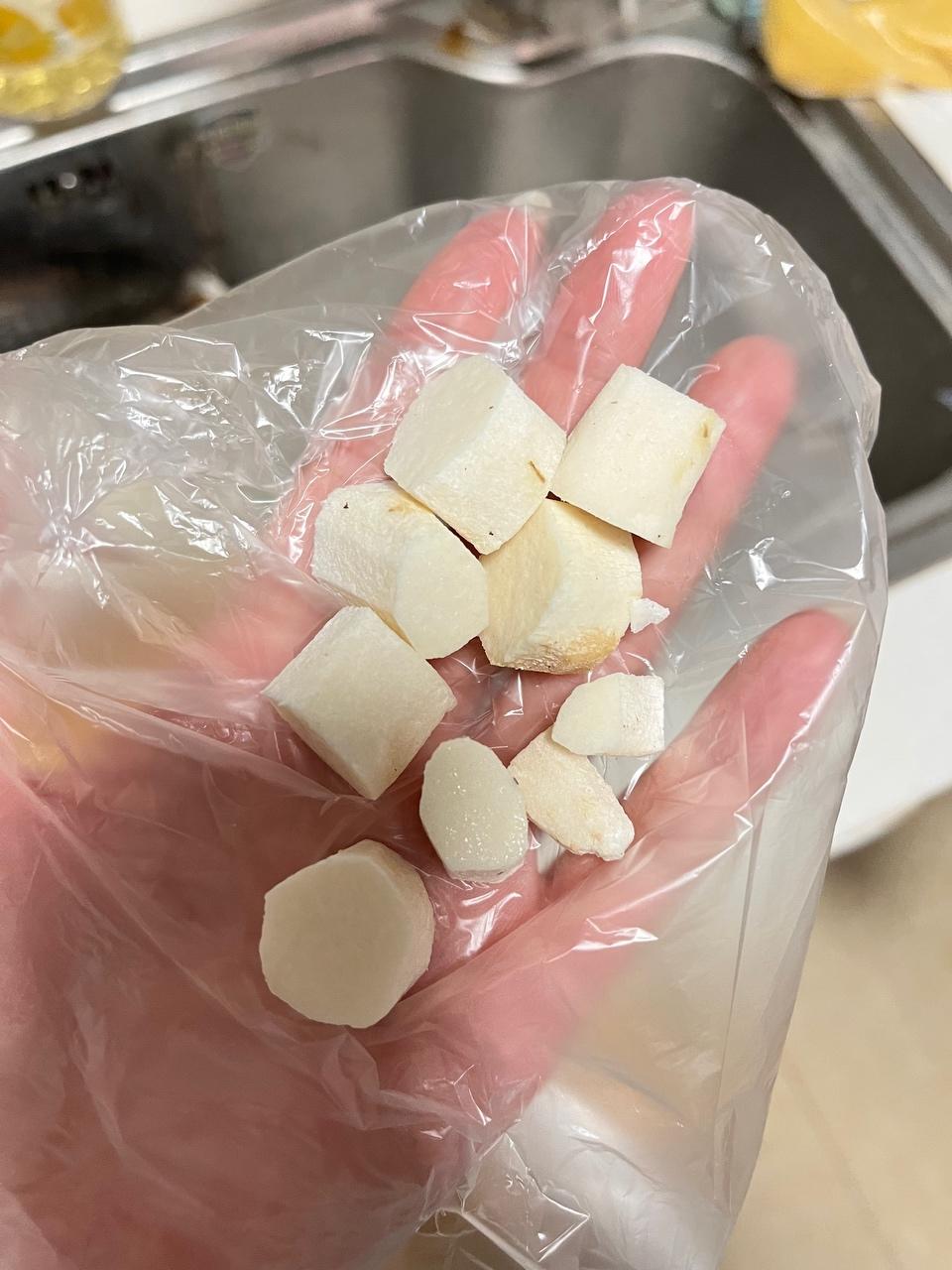 莲藕山药小米梨的做法 步骤1
