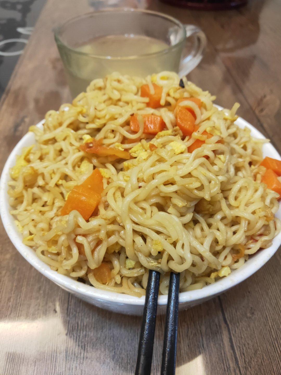 生活生了我，我活了生活