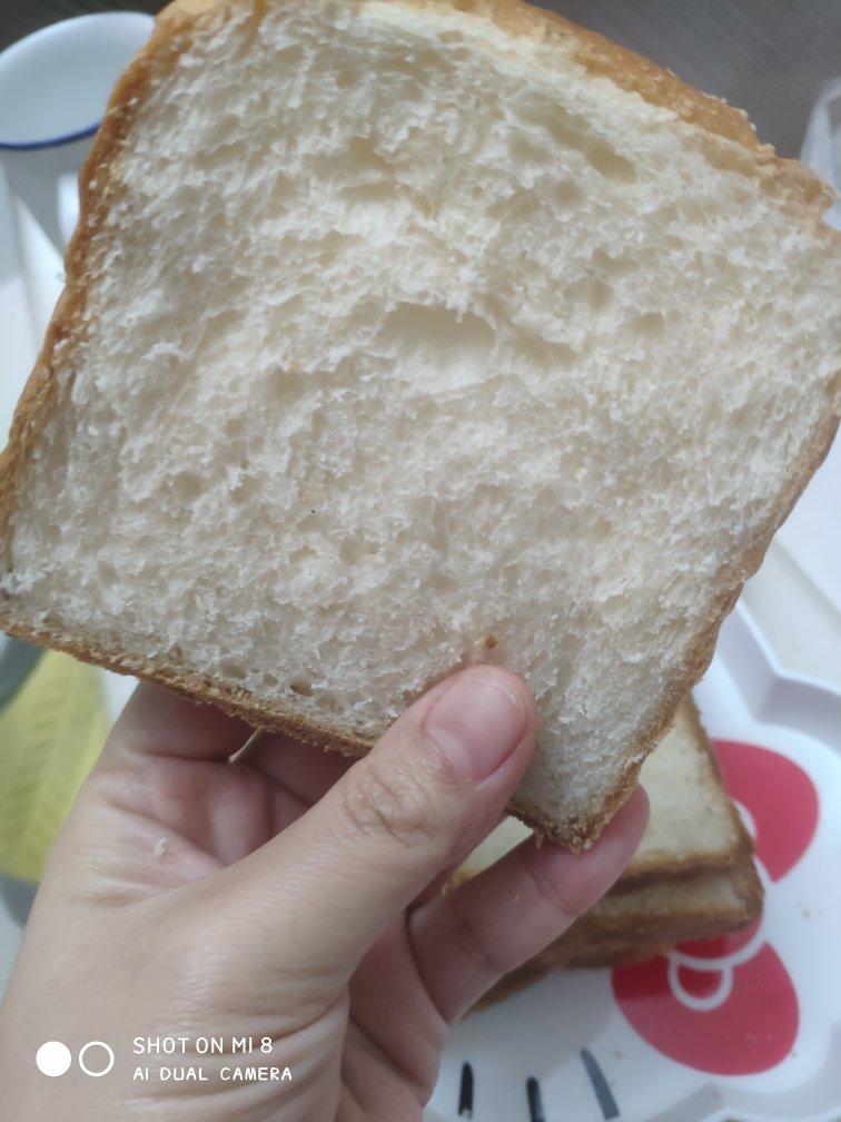 《Tinrry+》软绵绵的白吐司