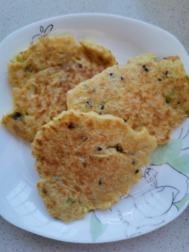 快手早餐…米饭鸡蛋饼