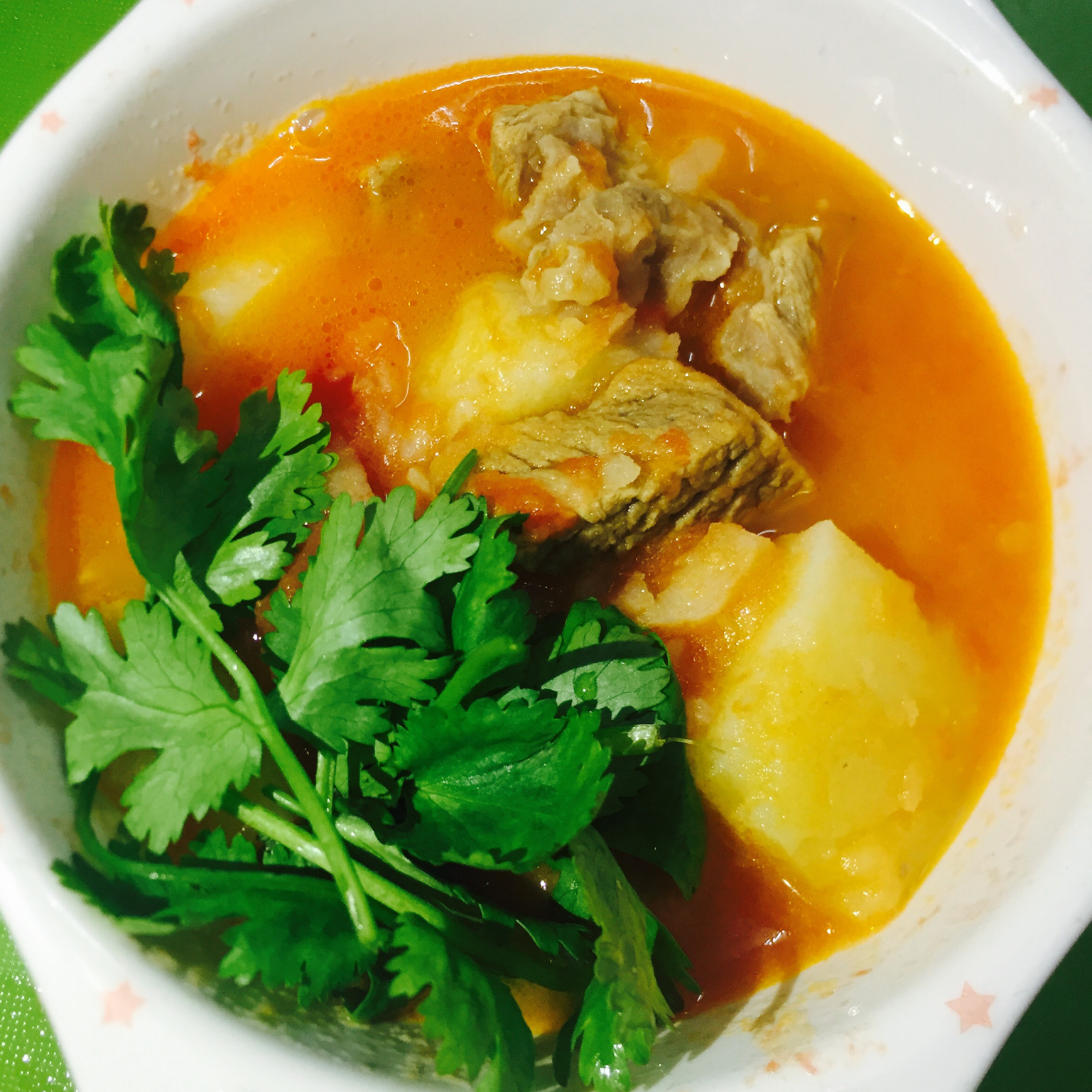 老丁的私房菜-番茄牛腩煲