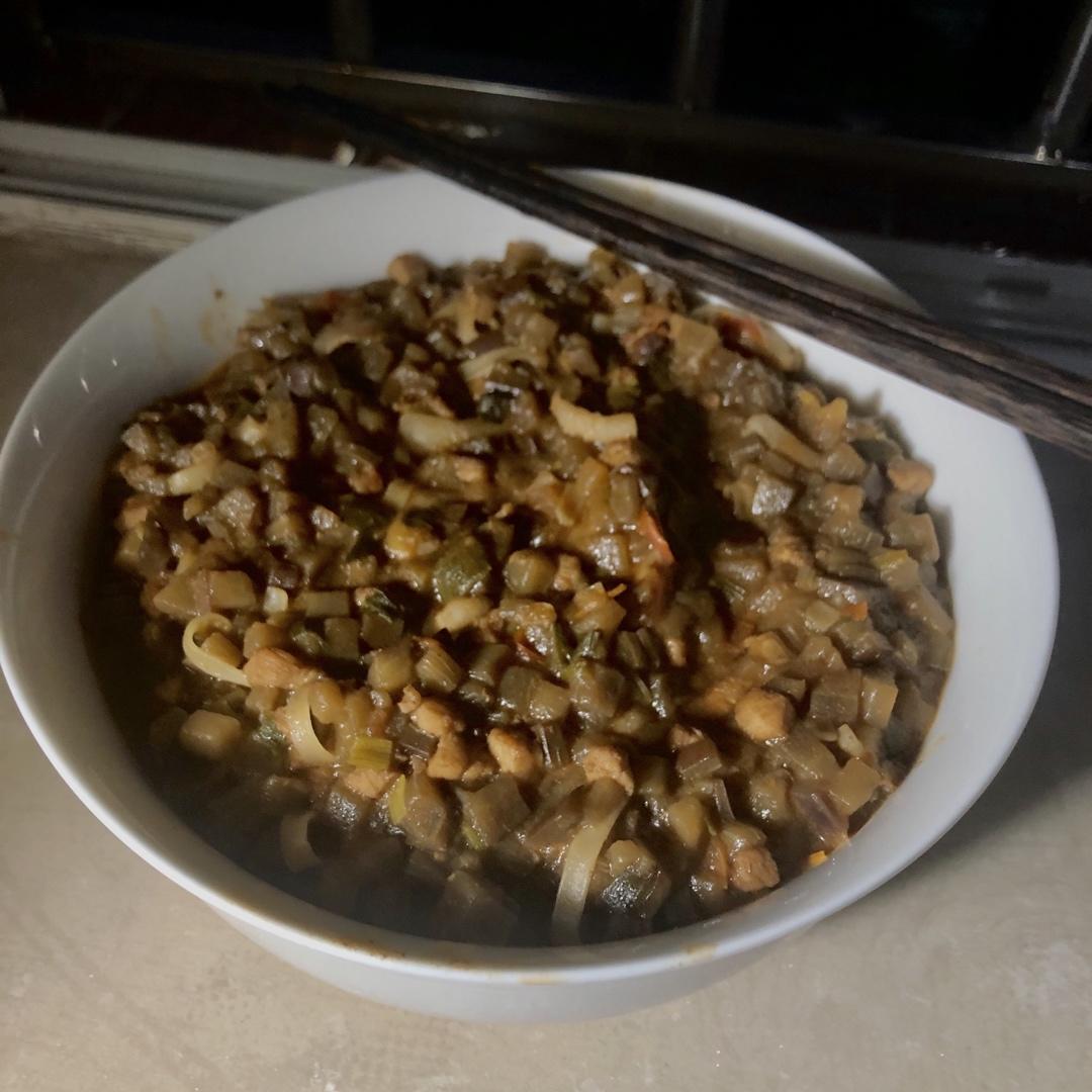 茄子焖面