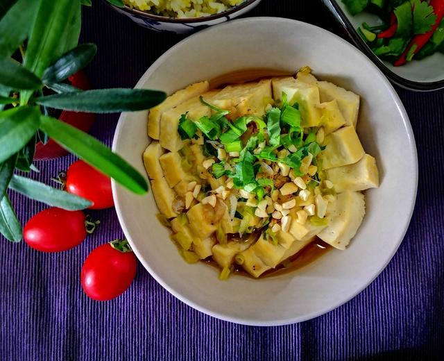 只要两步的开洋蒸豆腐——连汤汁都超下饭!