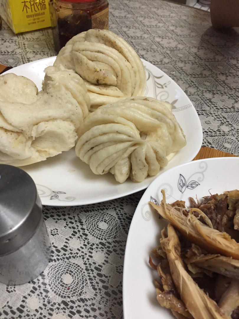 葱油花卷，一根筷子卷出漂亮的造型