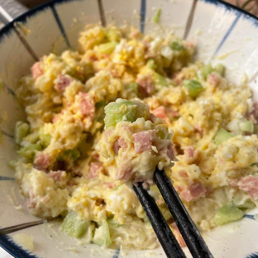 零失败!好吃到舔盘的土豆泥沙拉，饱腹感十足！