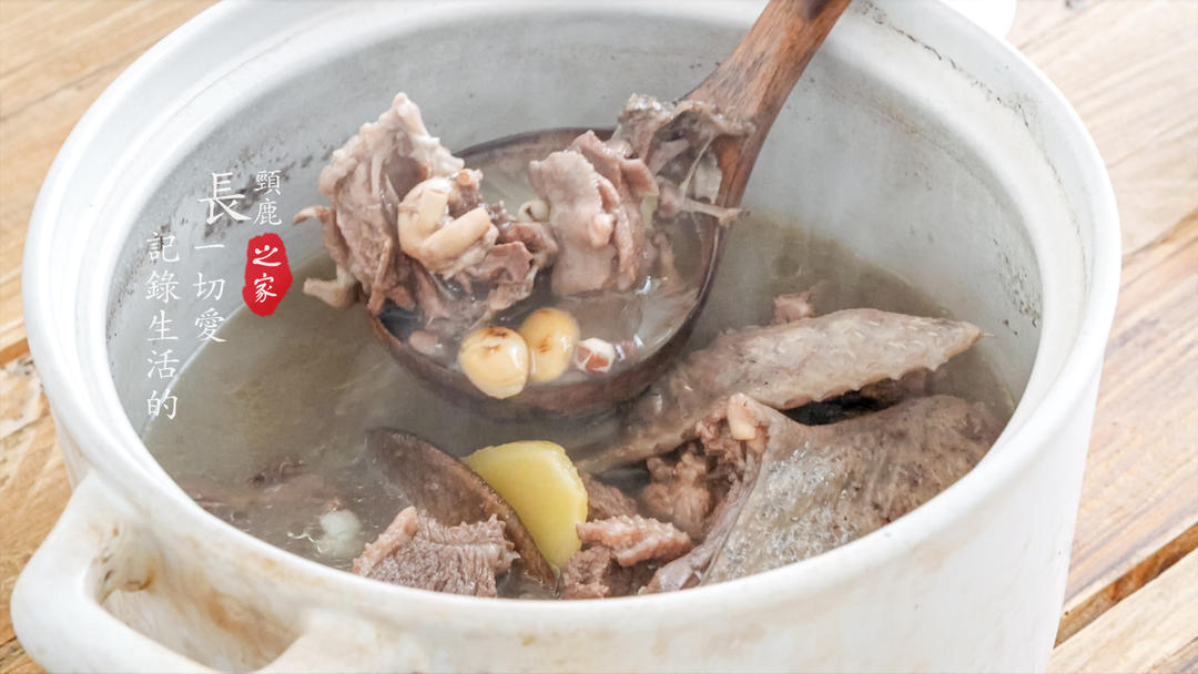 【视频-春季养生广式靓汤】-芡实扁豆陈皮老鸭汤