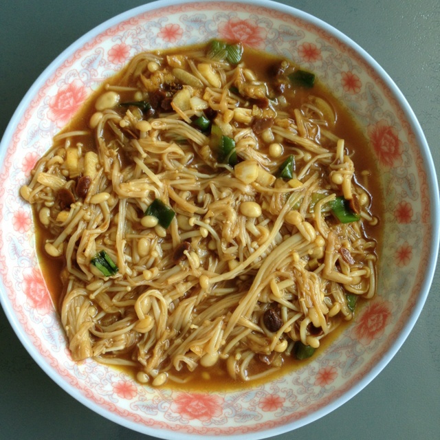 酱炒金针菇