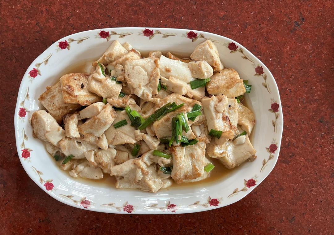 能消灭一锅米饭的红烧豆腐