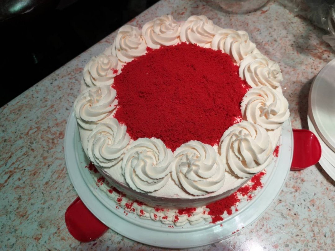 红丝绒蛋糕八寸乳酪霜