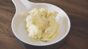 焗烤土豆泥【孔老师教做菜】的做法 步骤10
