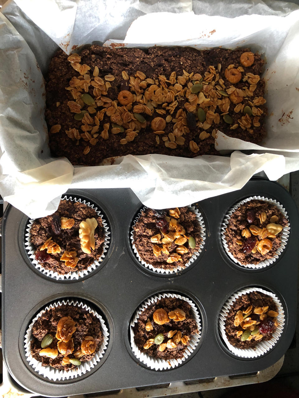 黑巧夹心香蕉坚果马芬