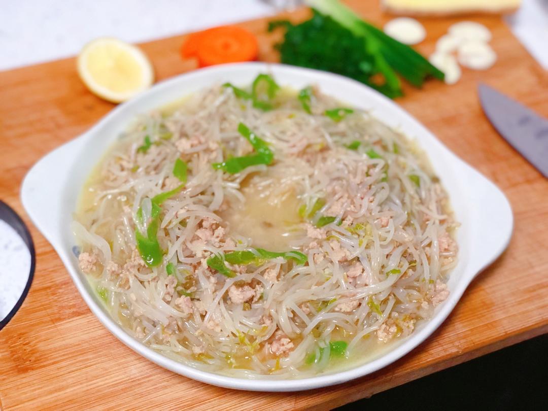肉末炒豆芽